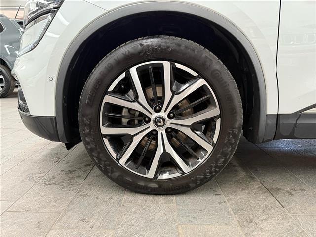 RENAULT Koleos II 2020 00015605_VO38023184