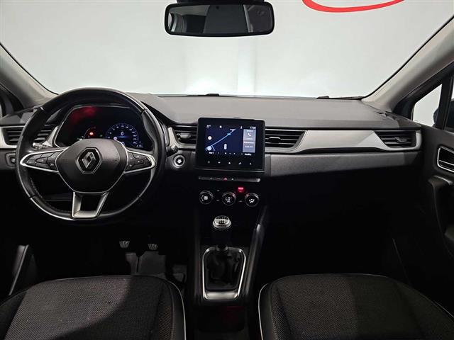 RENAULT Captur 02416075_VO38013170