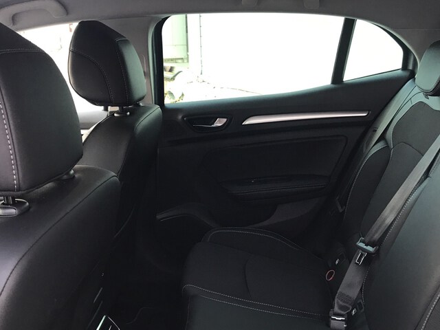 Inside Mégane Híbrido Enchúfable  Gris báltico