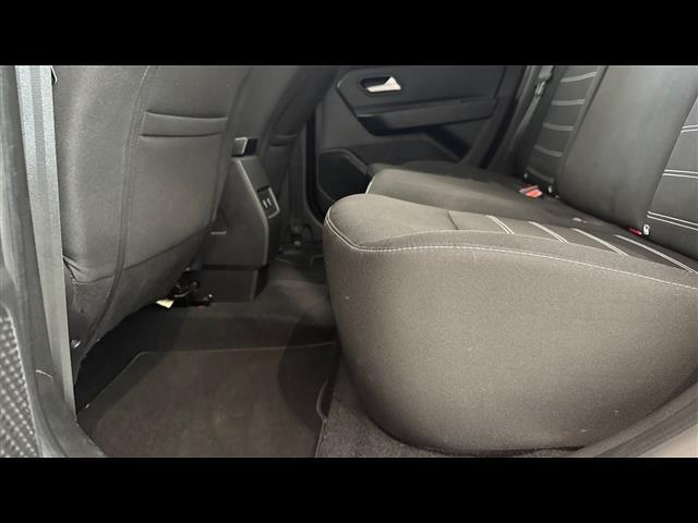 DACIA Duster 04997718_VO38013058