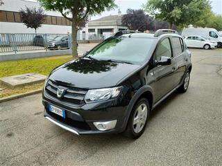 DACIA Sandero Stepway 04824152_VO38013042