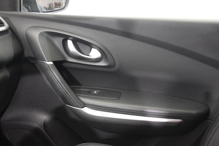 Inside Kadjar  Gris Highland