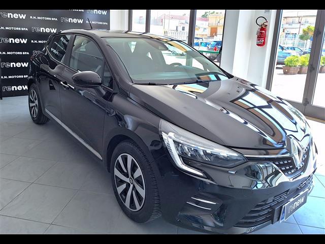 RENAULT Clio 00754518_VO38013074