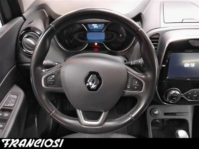 RENAULT Captur 00023553_VO38013018