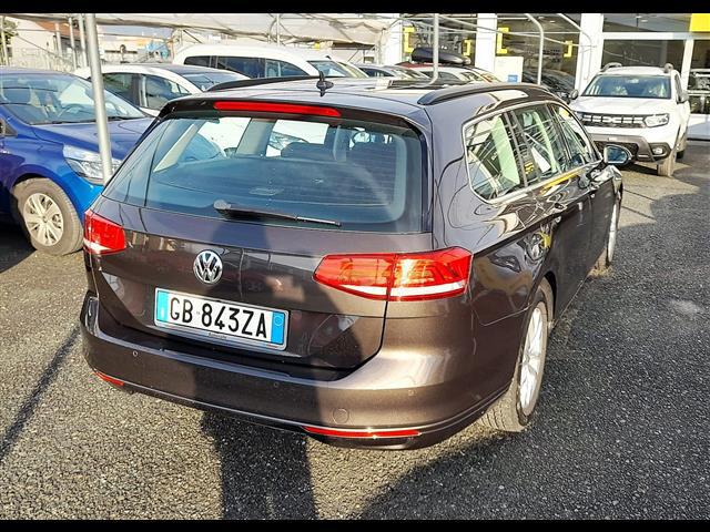 VOLKSWAGEN Passat VIII 2015 Variant 00023921_VO38013404