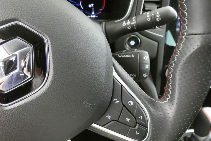 Inside Mégane Sport Tourer Diesel  Rojo Deseo