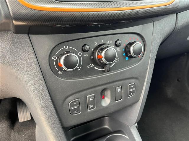 DACIA Sandero  Stepway 02640216_VO38043366