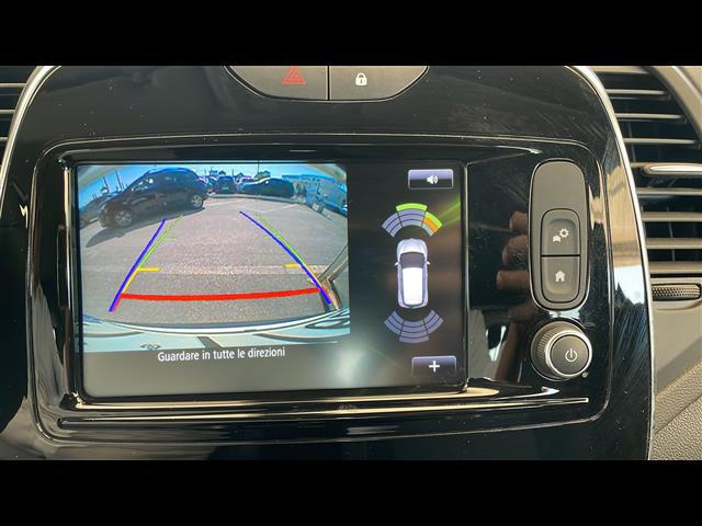 RENAULT Captur 02640329_VO38043366