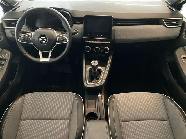 RENAULT Clio V 2023 00985359_VO38023207