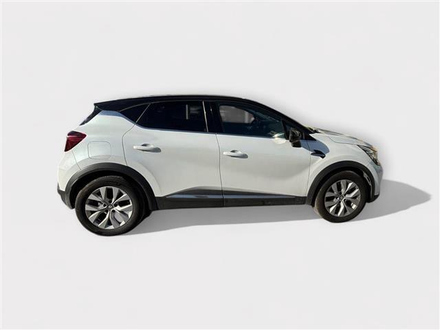 RENAULT Captur 06195074_VO38013080