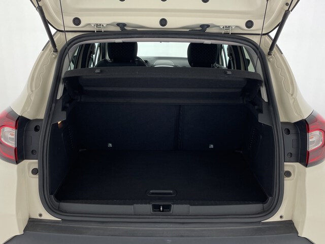 Outside Captur Diesel  Blanco Nacarado/Tech