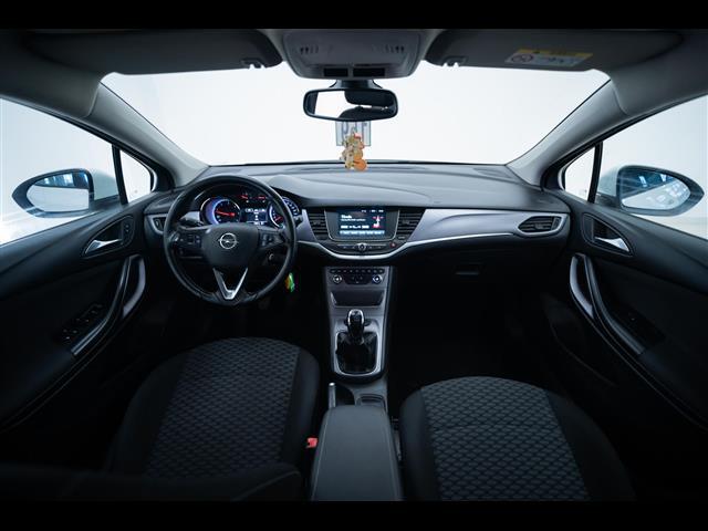 OPEL Astra Sports Tourer 40001998_VO38053400