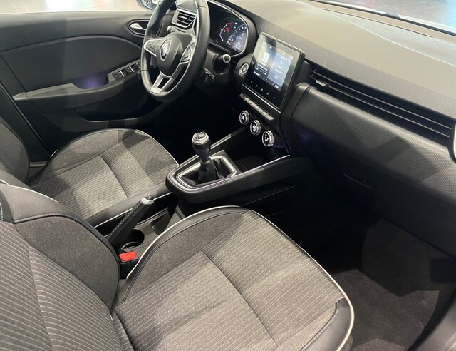 Inside Clio  Blanco