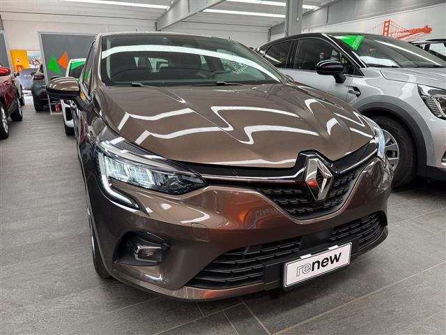 RENAULT Clio 00012956_VO38023184