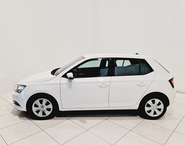 Inside Fabia  Blanco Candy