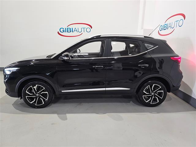 MG ZS 2021 02416232_VO38013170