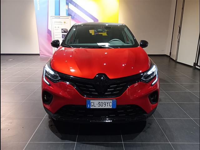 RENAULT Captur 00025647_VO38013404