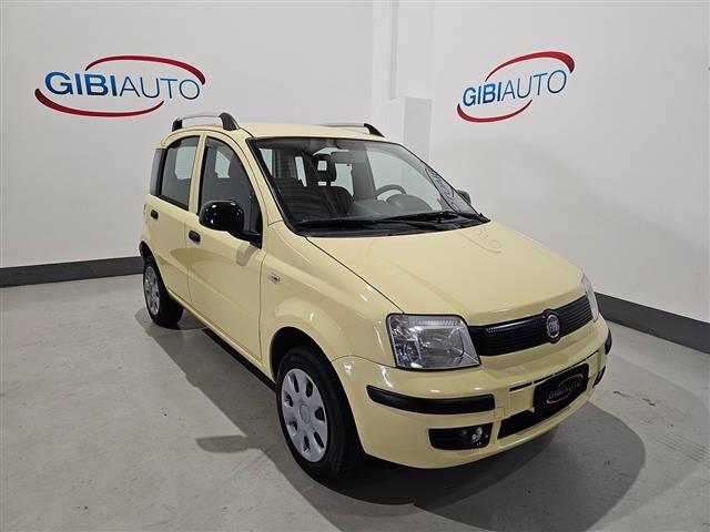 FIAT Panda 02415298_VO38013170