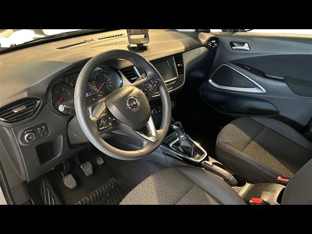 OPEL Crossland X 00016103_VO38043670