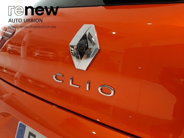 Inside Clio  Naranja