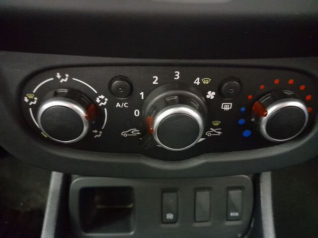 Inside Duster Diesel  Blanco Glaciar