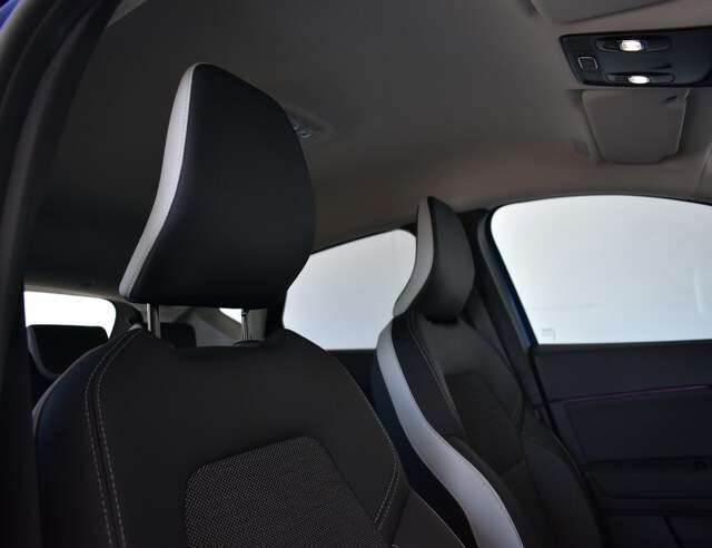 Inside Captur  AZUL