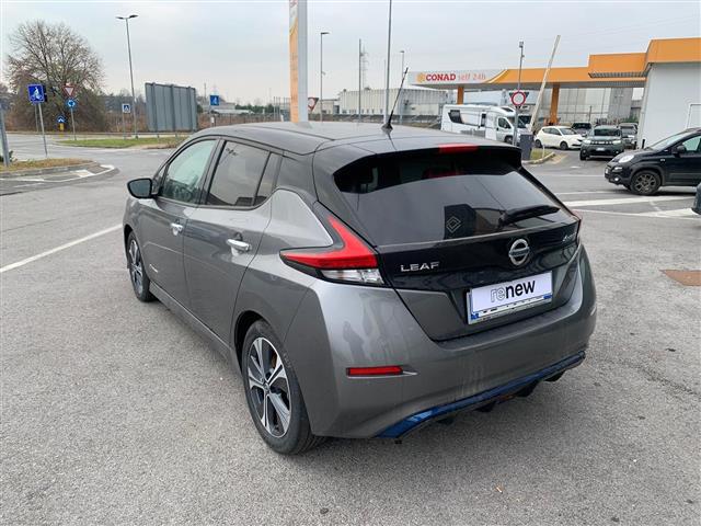 NISSAN Leaf 02488015_VO38013041