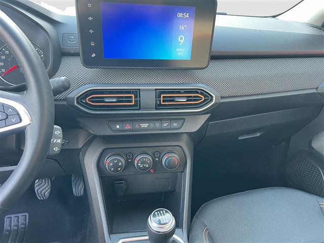 DACIA Sandero 05258369_VO38013034
