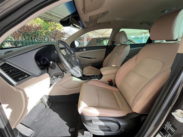 HYUNDAI Tucson 02640600_VO38043366