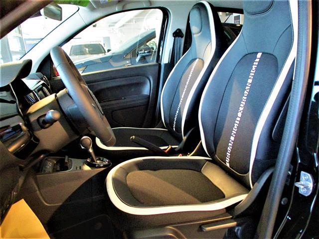 RENAULT Twingo Electric 00062619_VO38043670
