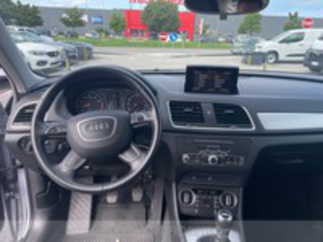 AUDI Q3 I 2015 01883934_VO38013067