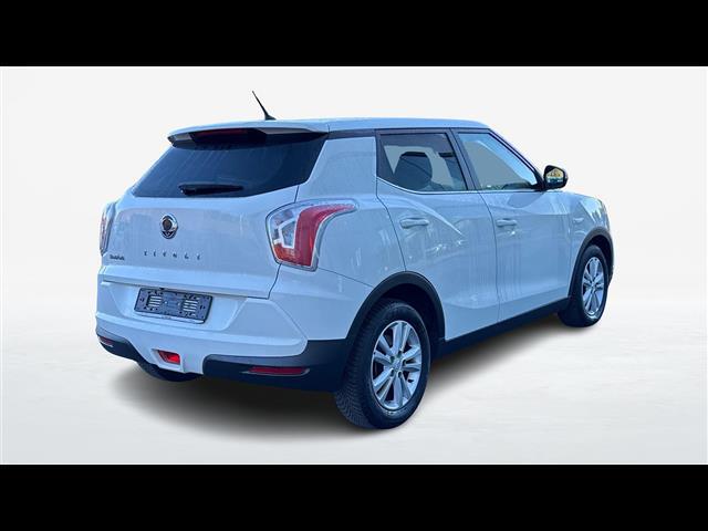 SSANGYONG Tivoli 01099670_VO38013498