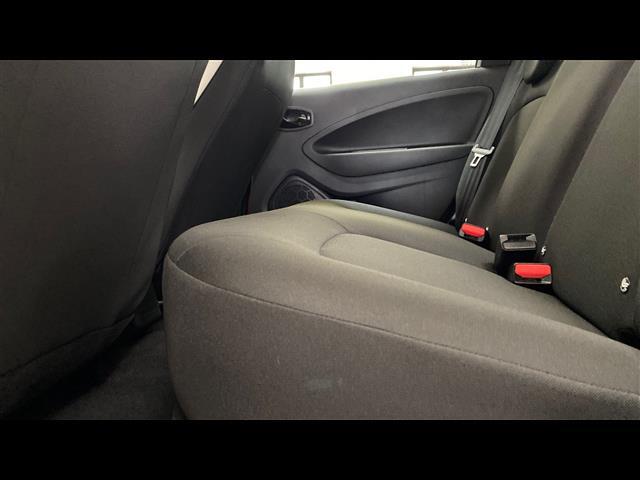 RENAULT Zoe 2020 00335368_VO38013550