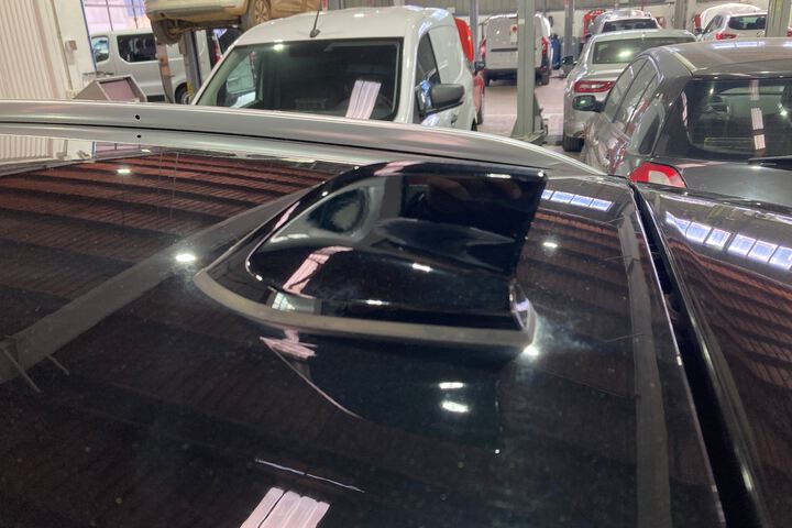 Inside Captur  Azul Rayo con techo 