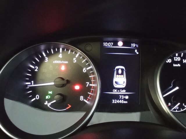 Inside Qashqai  NEGRO