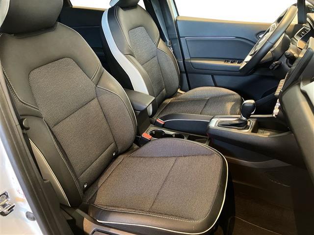 RENAULT Captur 00984792_VO38023207