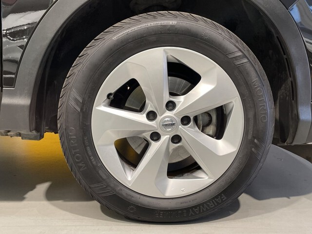 Outside Qashqai  Negro 