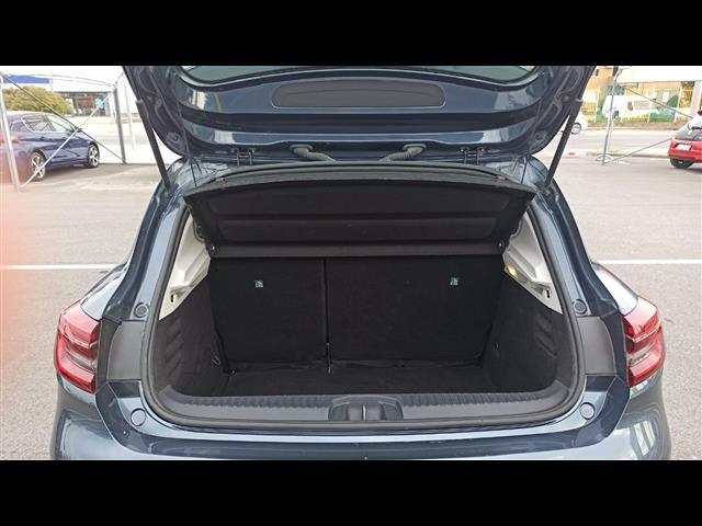 RENAULT Clio V 2019 00024332_VO38013404