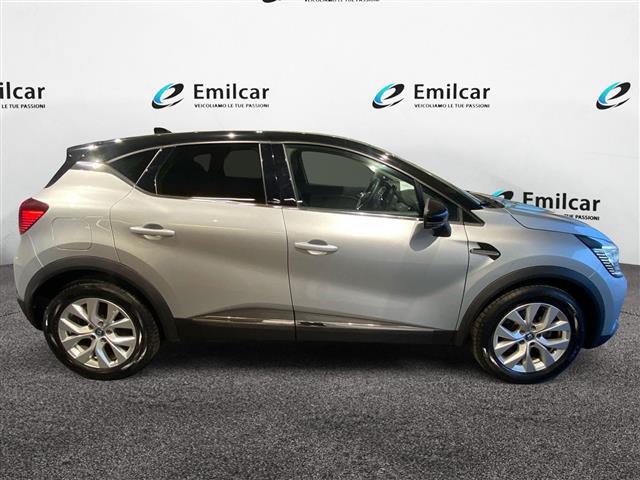 RENAULT Captur 01213302_VO38013129