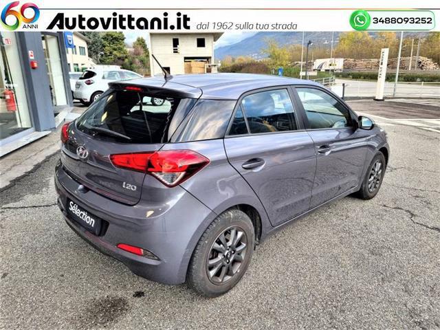 HYUNDAI i20 00955767_VO38023207