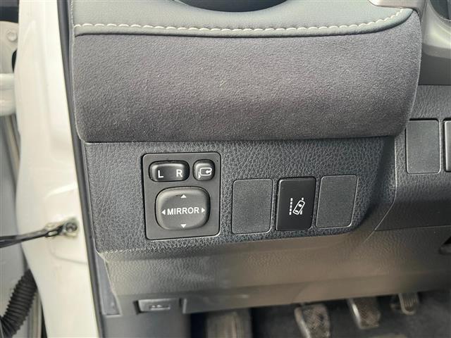 TOYOTA Rav4 IV 2016 02640775_VO38043366
