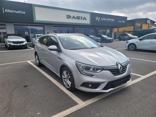 RENAULT Megane 00023466_VO38013404
