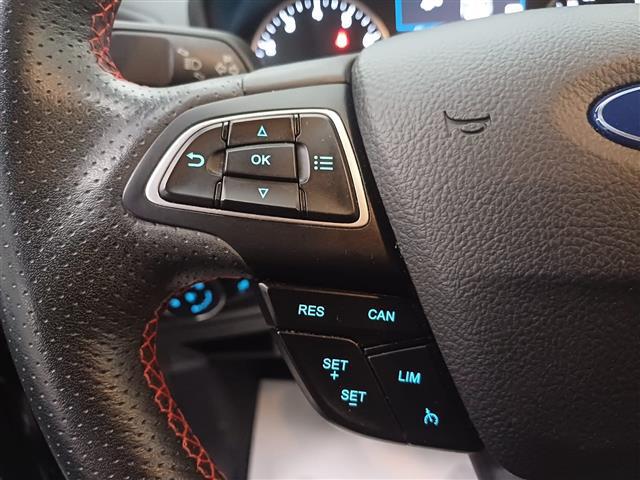 FORD EcoSport 00014262_VO38023184