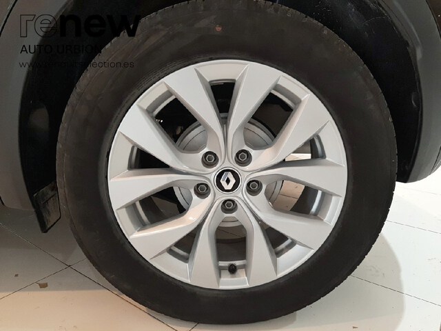 Outside Captur  Negro