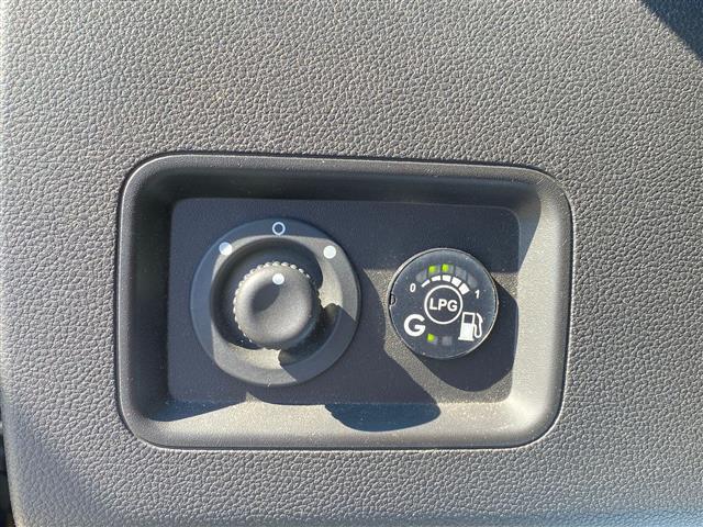 DACIA Duster 02641002_VO38043366