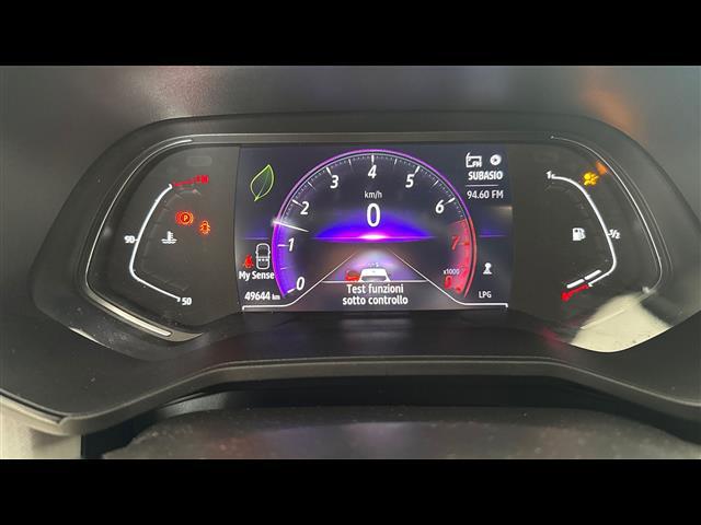 RENAULT Clio V 2019 04998222_VO38013058