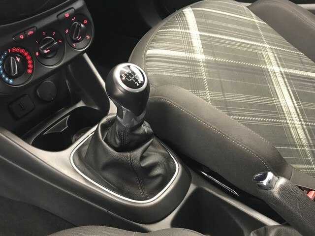 Inside Corsa  Plata Blade
