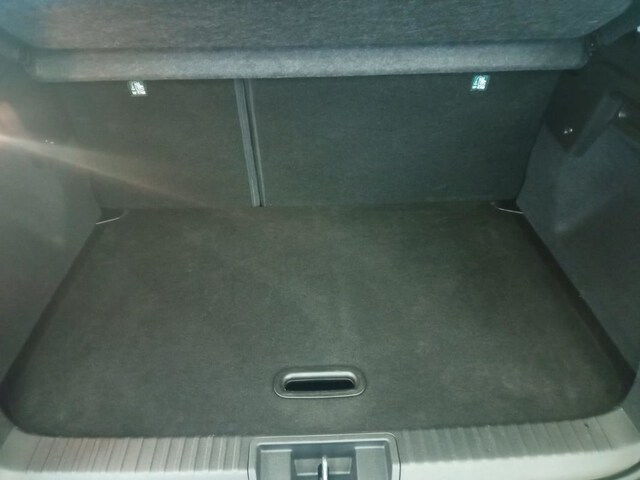 Inside Captur  NEGRO