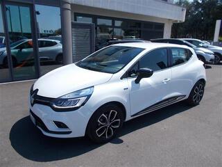 RENAULT Clio 00019325_VO38013018