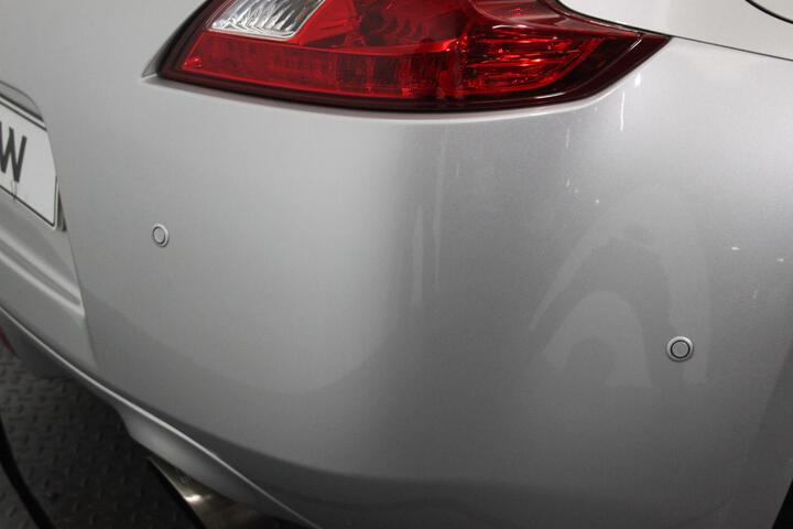 Inside 370Z  GRIS